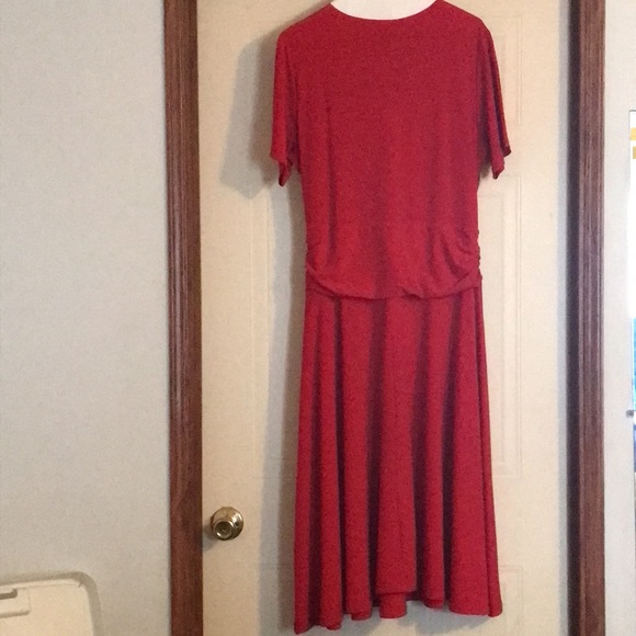 Dress - Picture 3 of 6